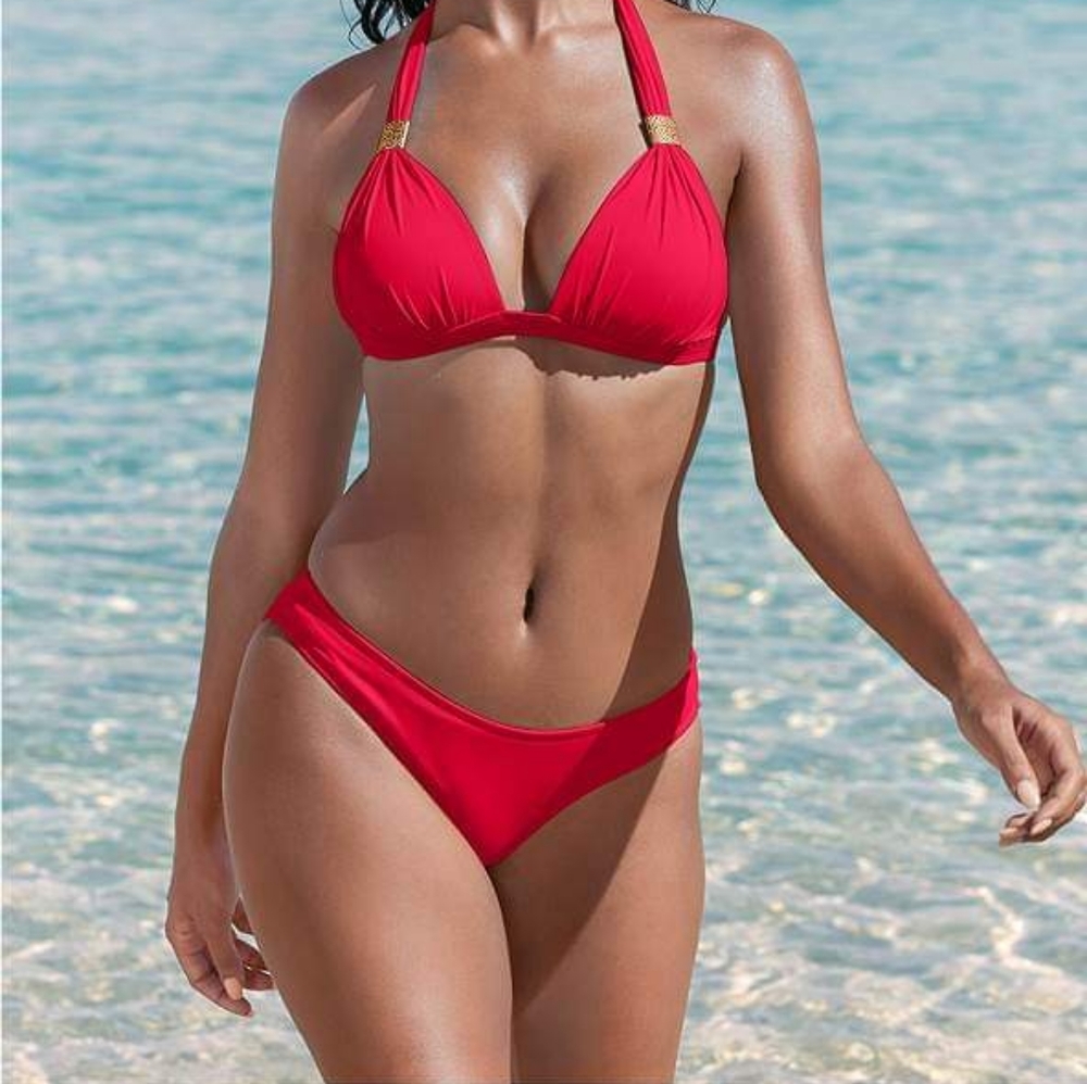 Venus Red Scoop Bottoms